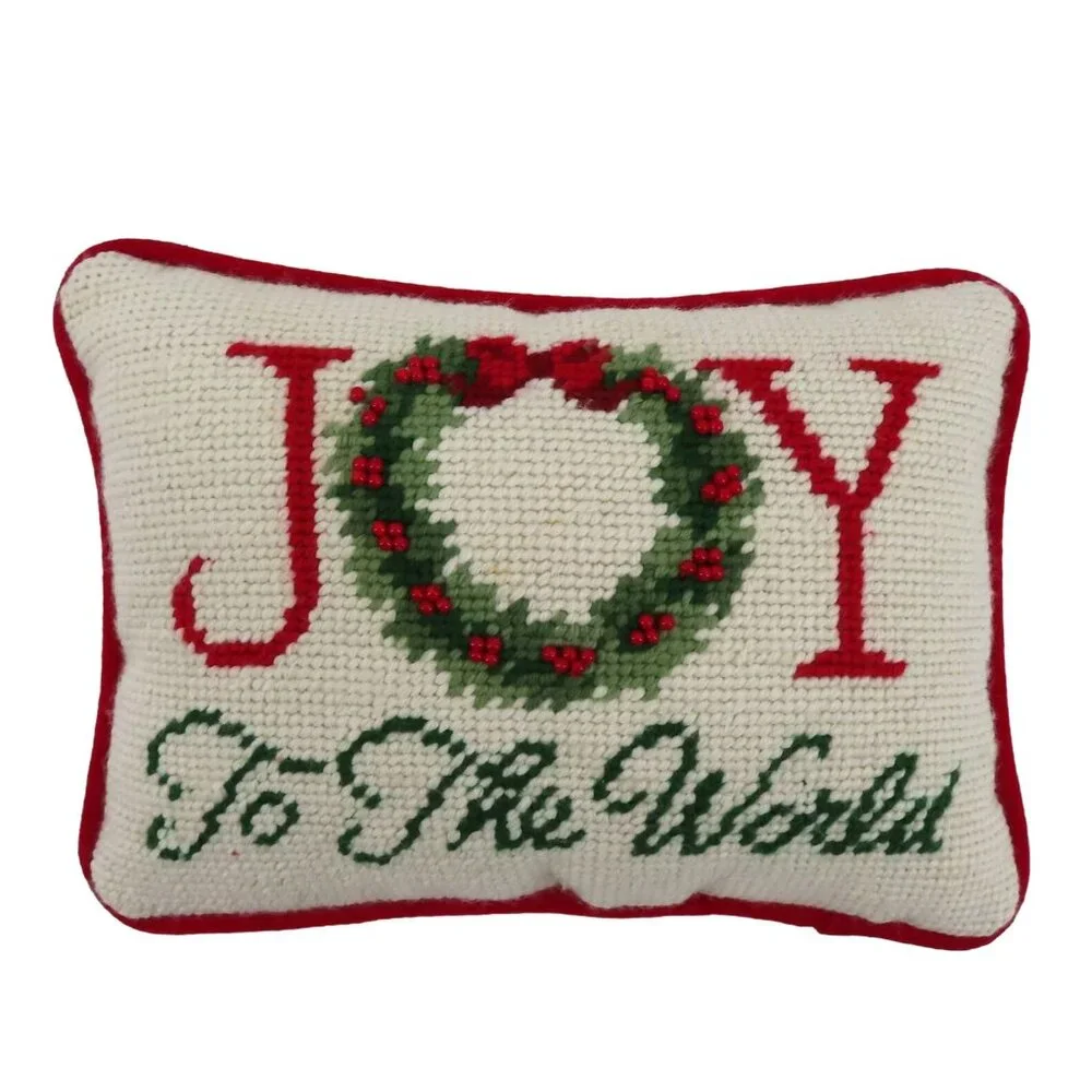 Joy To The World Needlepoint Pillow 8.5in x 6in Wreath Berries Christmas Holiday
